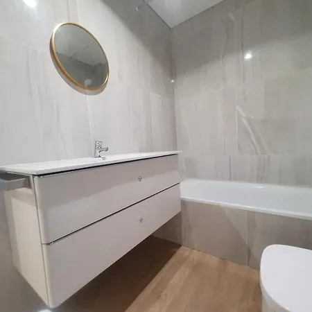 ,apartamento Con Piscina Y Wifi *