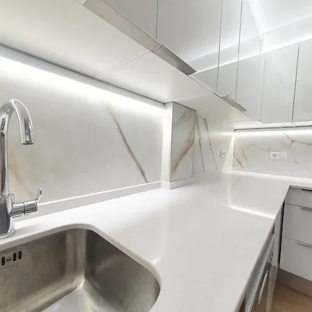 Apartment ,apartamento Con Piscina Y Wifi