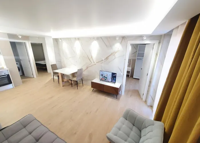 Apartmán ,apartamento Con Piscina Y Wifi