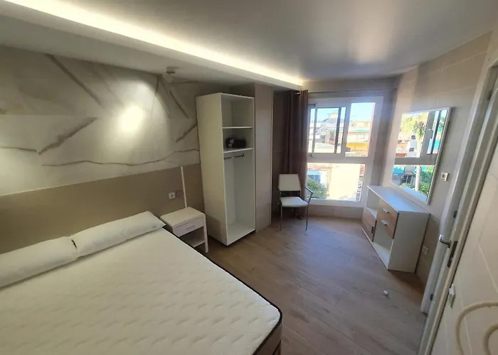 ,apartamento Con Piscina Y Wifi *