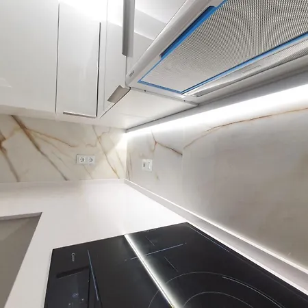 ,apartamento Con Piscina Y Wifi Apartamento *